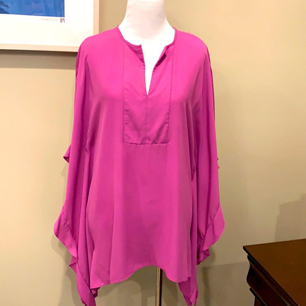 Colleen Lopez flutter top